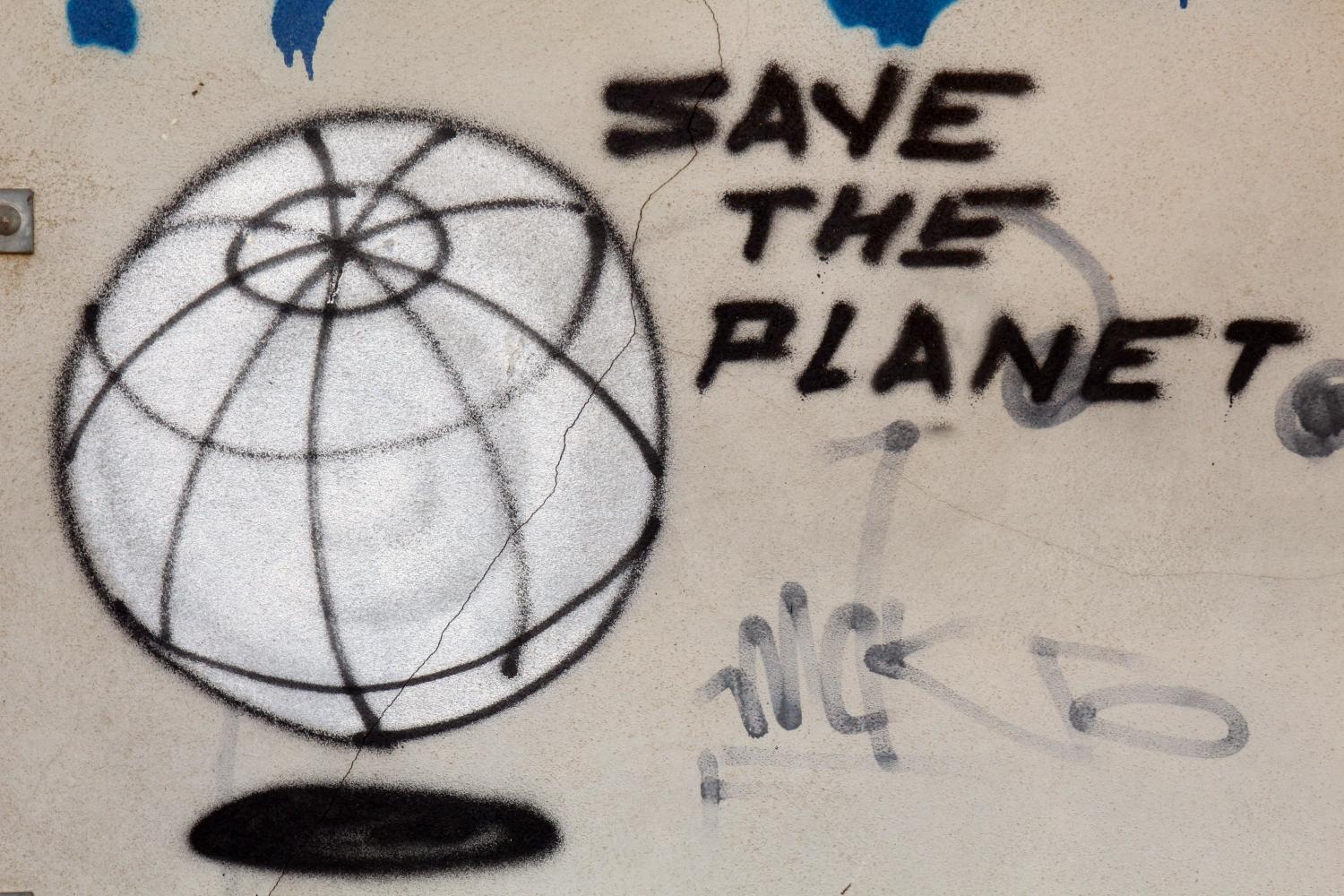 2232_save_the_planet_by_peter_weidemann_pfarrbriefservice